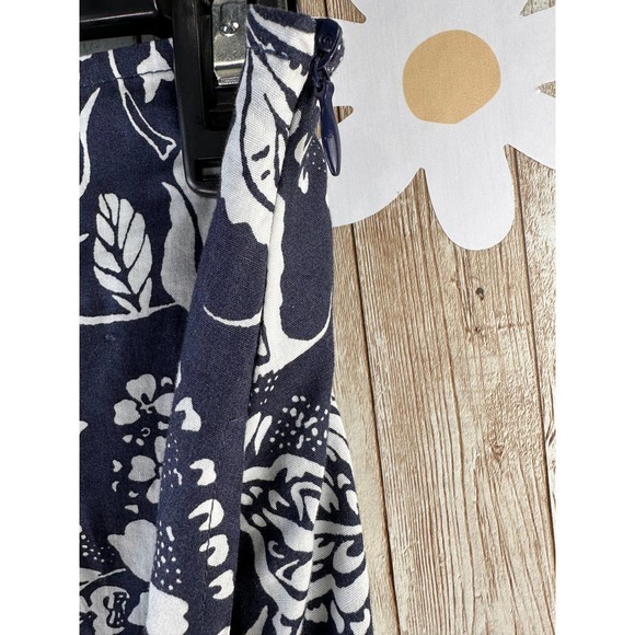 Luna Moon A-Line Full Skirt Size M Navy White Floral Print Ruffle Eyelet Trim - Picture 7 of 12